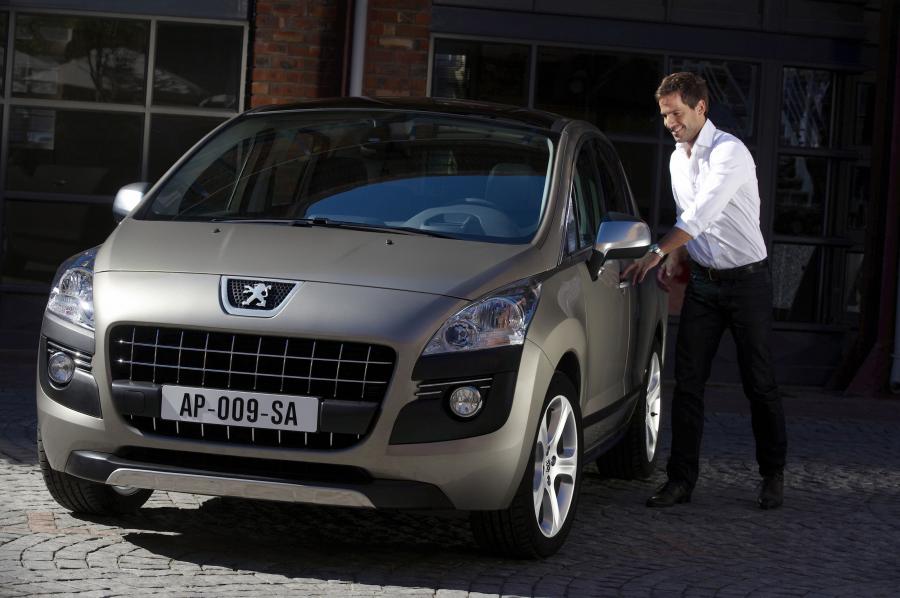  Peugeot 3008 2010 года  (фото 108 из 148)